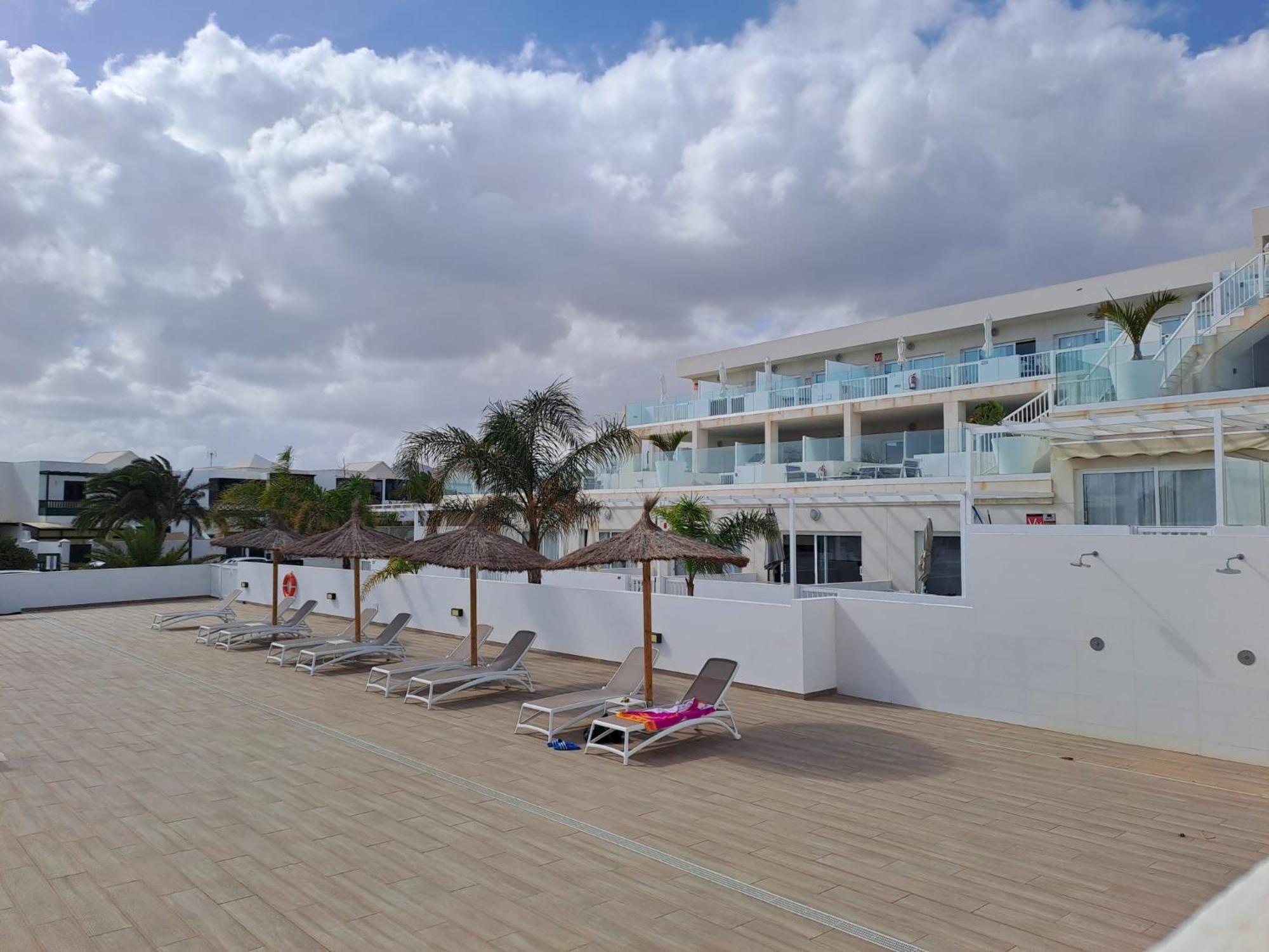 דירות קוסטה טגוויסה Luxury Sea View Senator Lanzarote מראה חיצוני תמונה